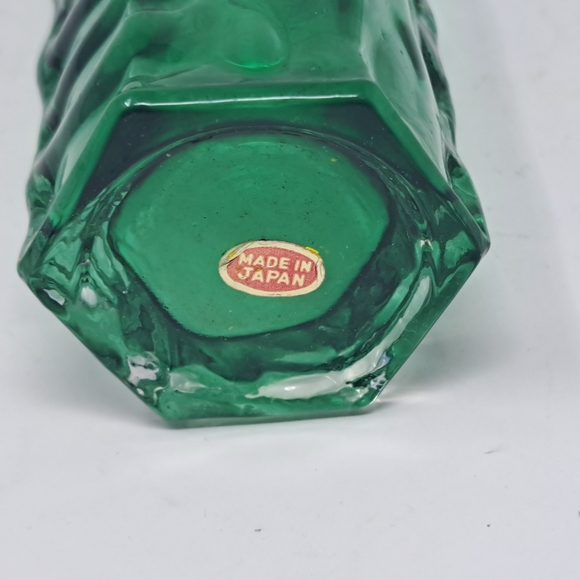 Vintage Green Hexigonal Textured Glass Vase - Picture 4 of 4